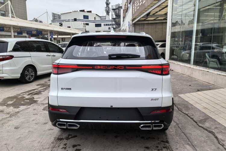 Used BAIC Beijing X7 2023 1.5TD DCT Premium+ Edition Exterior 4