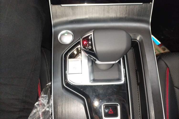 Used BAIC Beijing X7 2023 1.5TD DCT Premium+ Edition Gear Lever