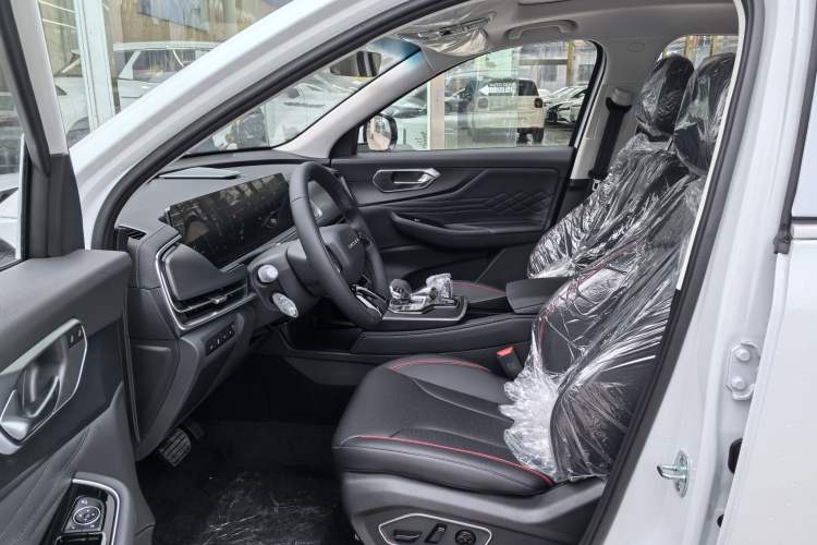 Used BAIC Beijing X7 2023 1.5TD DCT Premium+ Edition Interior 3