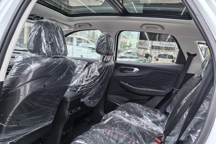 Used BAIC Beijing X7 2023 1.5TD DCT Premium+ Edition Interior 4