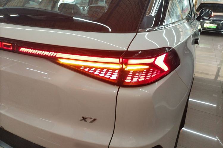 Used BAIC Beijing X7 2023 1.5TD DCT Premium+ Edition Right Rear Taillight