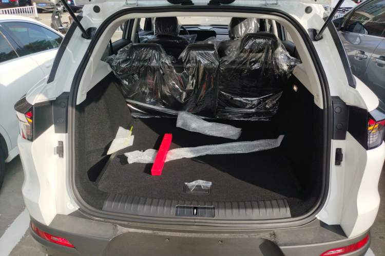 Used BAIC Beijing X7 2023 1.5TD DCT Premium+ Edition Trunk
