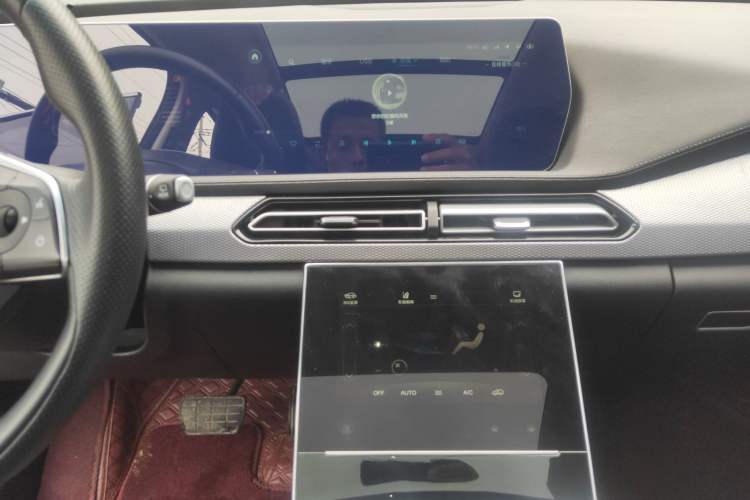 Used BAIC Beijing X7 2020 1.5TD DCT ZhiShang Edition Audio And AC Panel