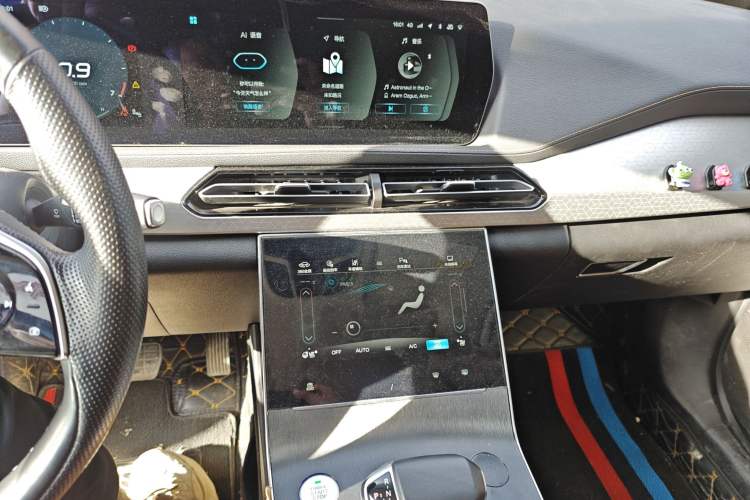 Used BAIC Beijing X7 2020 1.5TD DCT Leading Edition Audio And AC Panel