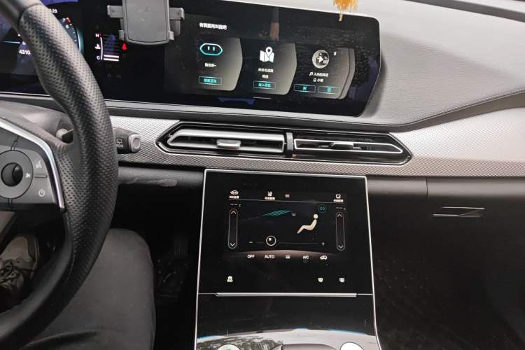 Used BAIC Beijing X7 2020 1.5TD DCT ZhiShang Edition Audio And AC Panel
