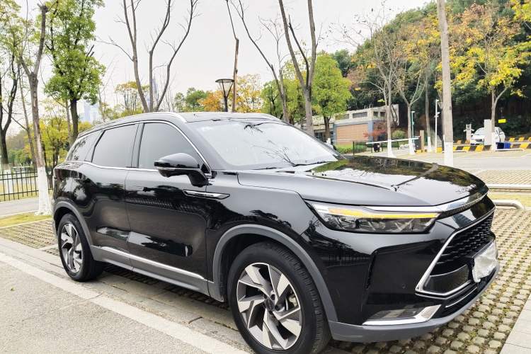 Used BAIC Beijing X7 2020 1.5TD DCT Leading Edition Exterior 2