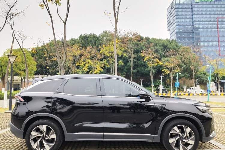 Used BAIC Beijing X7 2020 1.5TD DCT Leading Edition Exterior 3