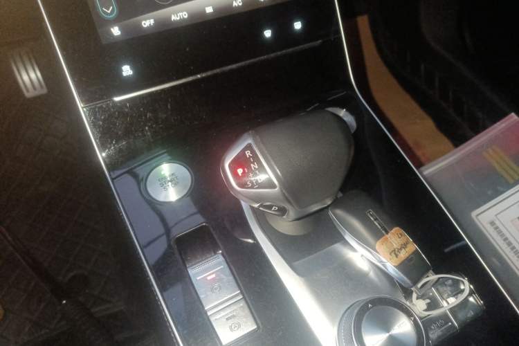 Used BAIC Beijing X7 2020 1.5TD DCT Trendy Edition Gear Lever