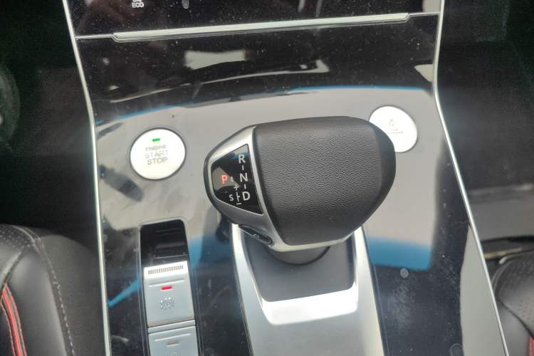 Used BAIC Beijing X7 2020 1.5TD DCT ZhiShang Edition Gear Lever