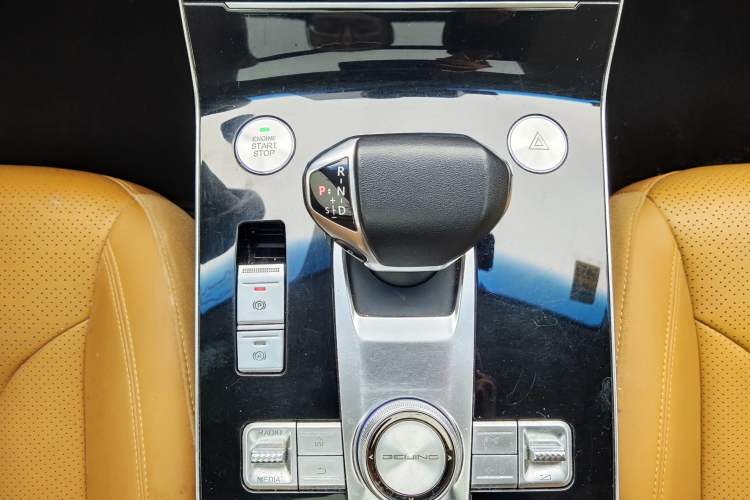 Used BAIC Beijing X7 2020 1.5TD DCT Leading Edition Interior 14