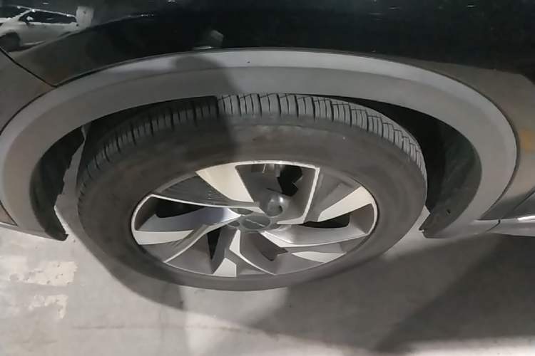 Used BAIC Beijing X7 2020 1.5TD DCT Leading Edition Left Front Wheel Hub