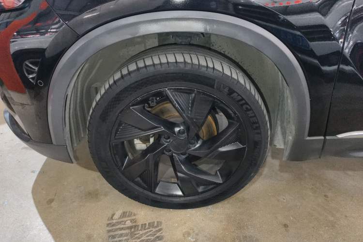 Used BAIC Beijing X7 2020 1.5TD DCT Leading Edition Left Front Wheel Hub