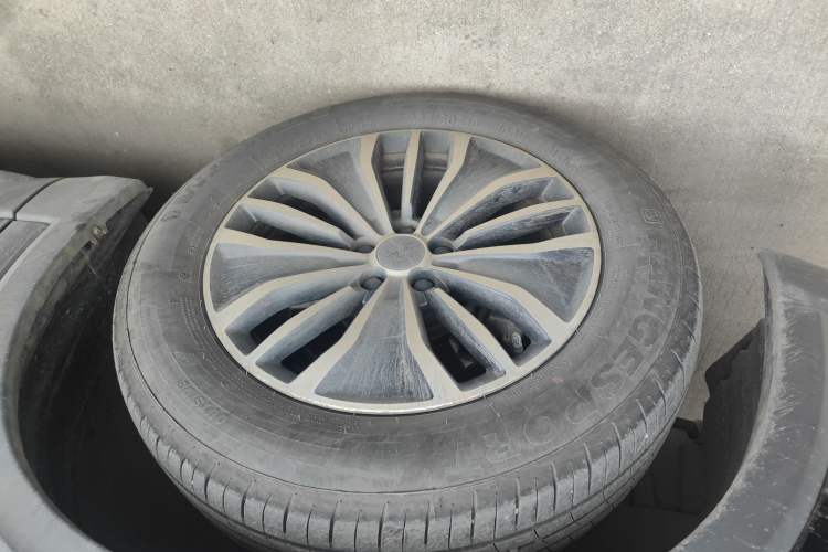 Used BAIC Beijing X7 2020 1.5TD DCT ZhiShang Edition Left Front Wheel Hub