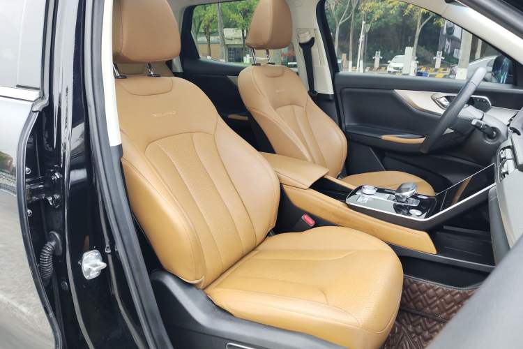 Used BAIC Beijing X7 2020 1.5TD DCT Leading Edition Right Front Seat