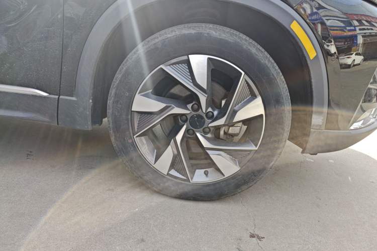 Used BAIC Beijing X7 2020 1.5TD DCT Leading Edition Right Front Wheel Hub