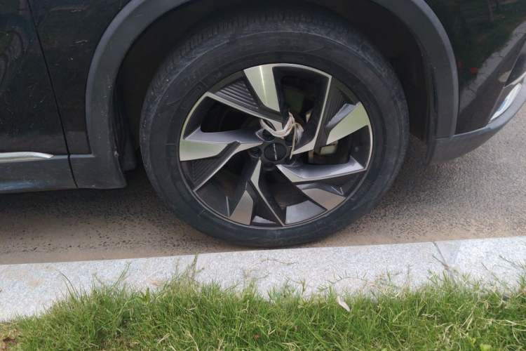 Used BAIC Beijing X7 2020 1.5TD DCT Trendy Edition Right Front Wheel Hub