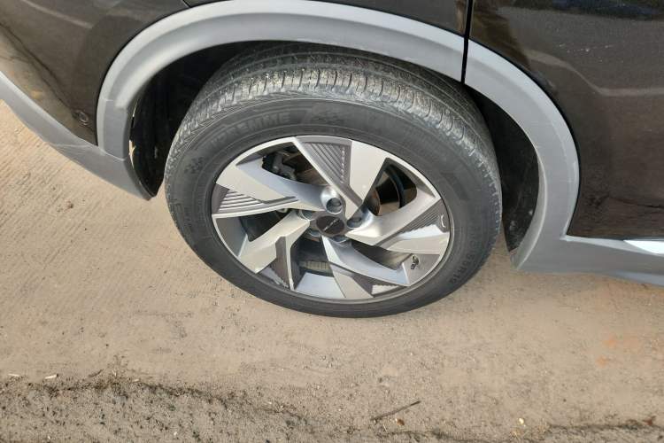 Used BAIC Beijing X7 2020 1.5TD DCT Leading Edition Right Rear Wheel Hub