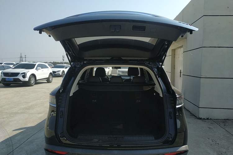 Used BAIC Beijing X7 2020 1.5TD DCT Trendy Edition Trunk