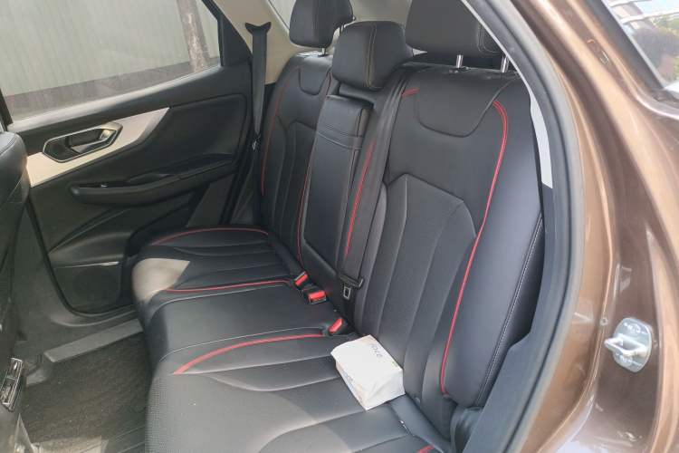 Used BAIC Beijing X7 2020 1.5TD DCT Trendy Edition Interior 4