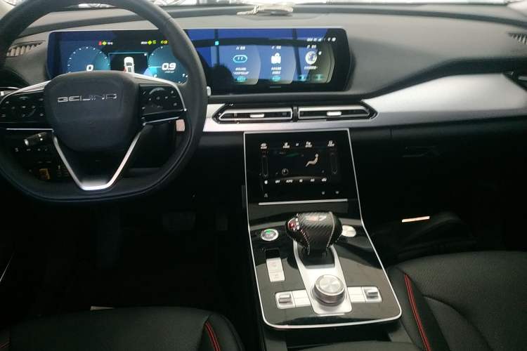 Used BAIC Beijing X7 2020 1.5TD DCT Trendy Edition Audio And AC Panel