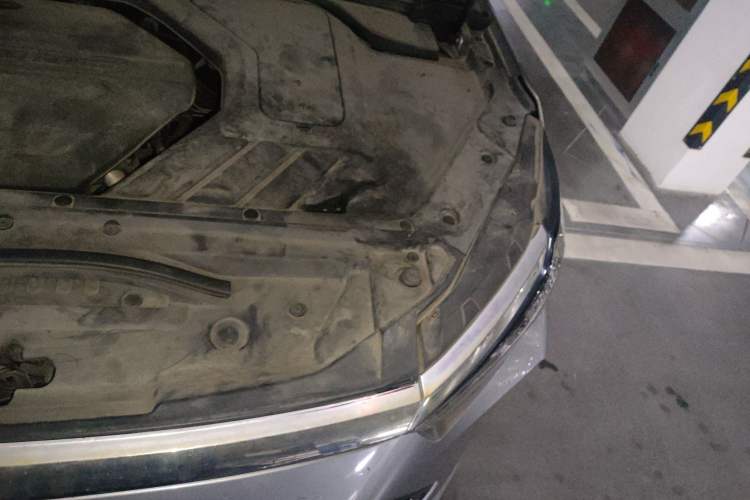 Used BAIC Beijing X7 2020 1.5TD DCT Leading Edition Engine Bay Left