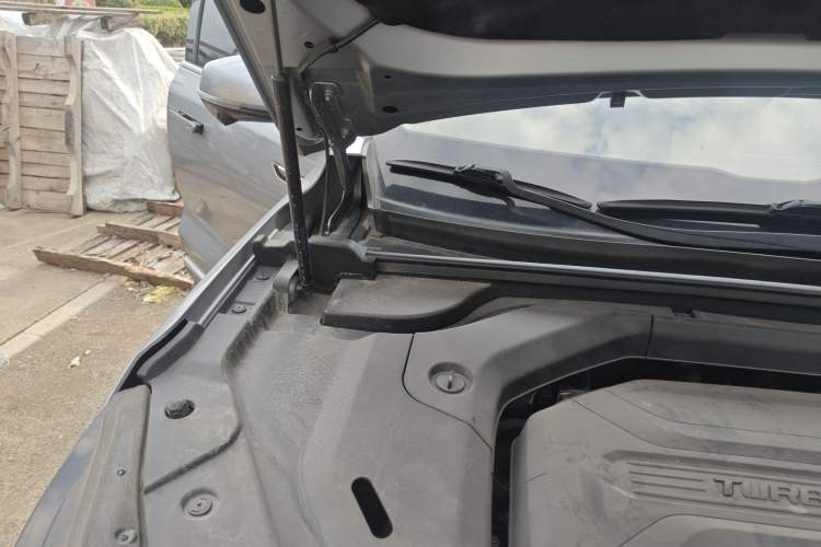 Used BAIC Beijing X7 2020 1.5TD DCT ZhiShang Edition Engine Bay Right