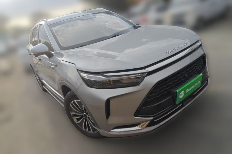 Used BAIC Beijing X7 2020 1.5TD DCT ZhiShang Edition Front Right 45 Deg