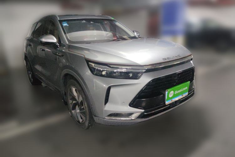 Used BAIC Beijing X7 2020 1.5TD DCT Leading Edition Front Right 45 Deg