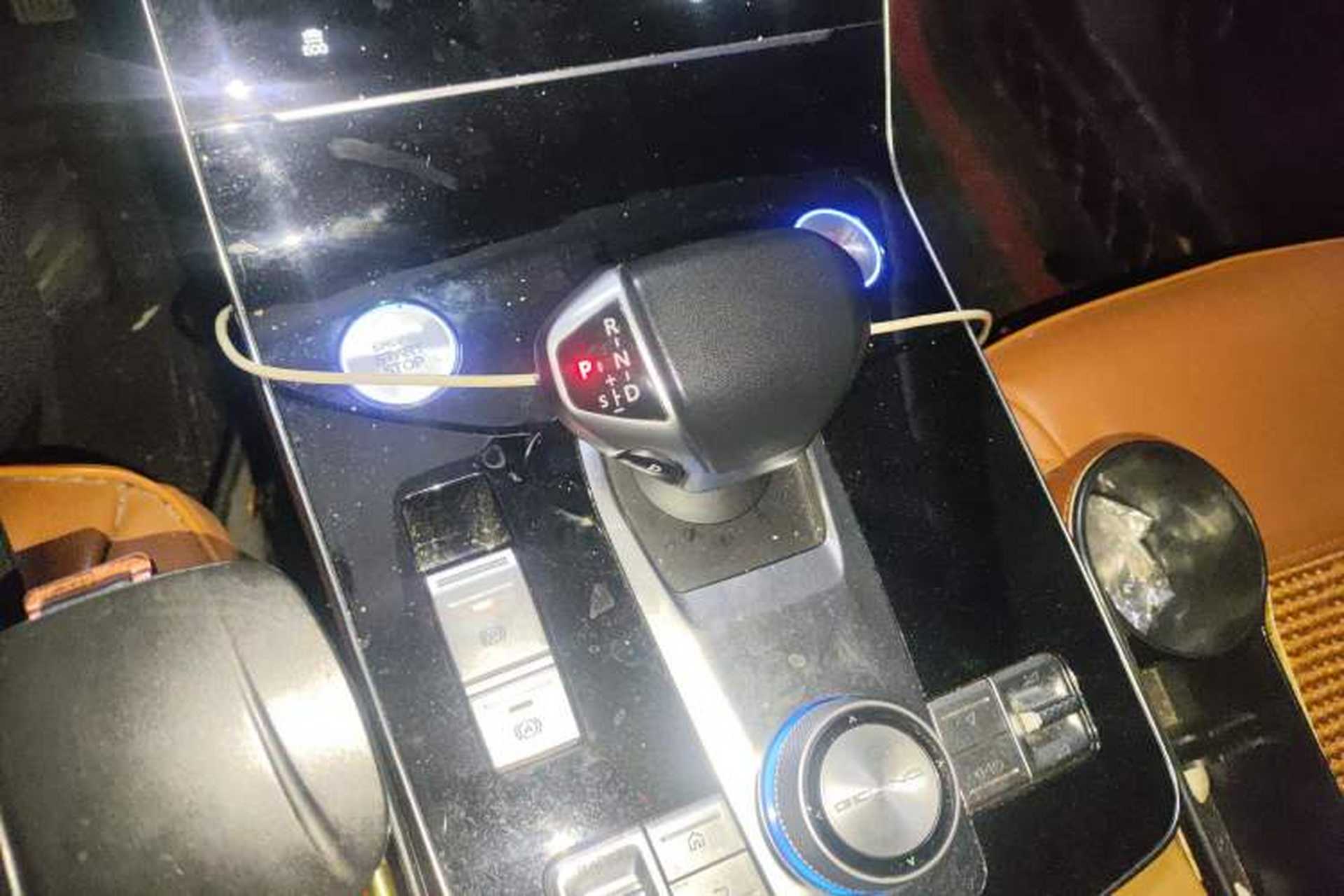 Used BAIC Beijing X7 2020 1.5TD DCT Leading Edition Gear Lever