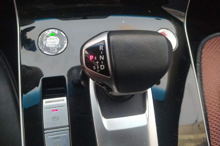 Used BAIC Beijing X7 2020 1.5TD DCT ZhiShang Edition Gear Lever