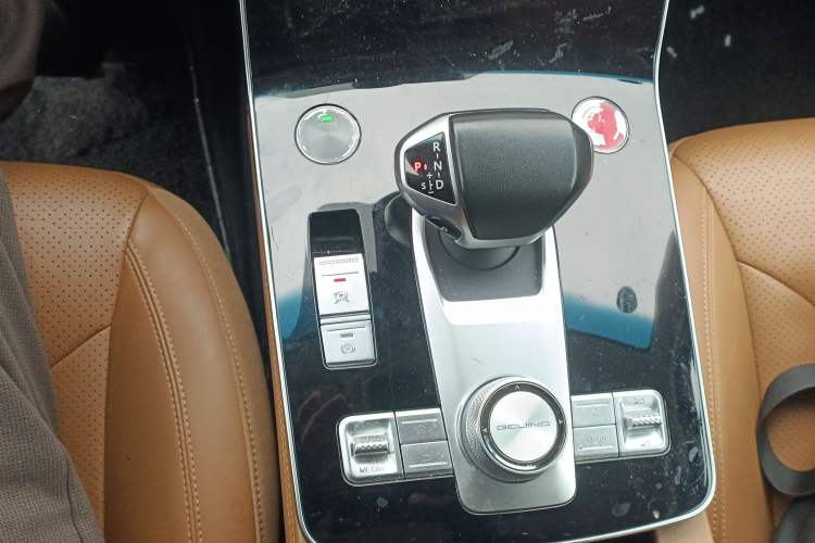 Used BAIC Beijing X7 2020 1.5TD DCT Leading Edition Gear Lever