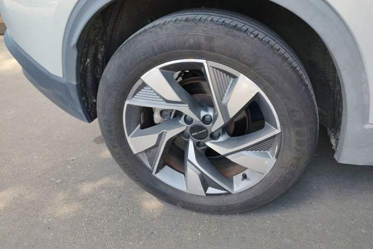 Used BAIC Beijing X7 2020 1.5TD DCT Trendy Edition Right Rear Wheel Hub