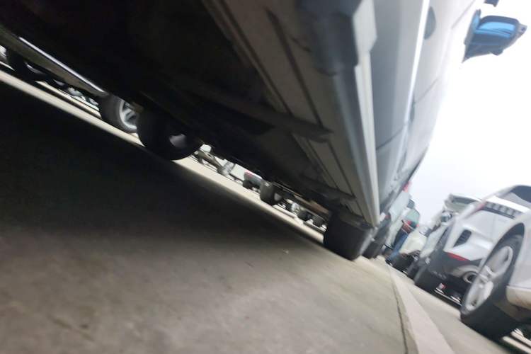 Used BAIC Beijing X7 2020 1.5TD DCT Leading Edition Right Side Sill