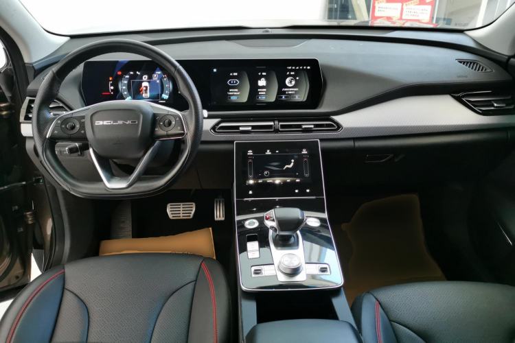 Used BAIC Beijing X7 2020 1.5TD DCT ZhiShang Edition Center Console