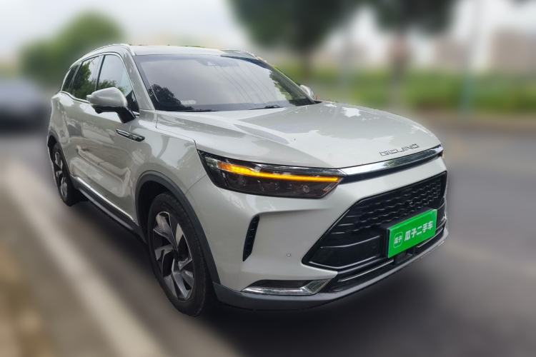 Used BAIC Beijing X7 2020 1.5TD DCT Leading Edition Front Right 45 Deg