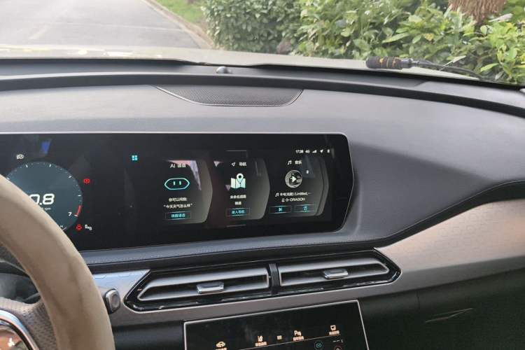Used BAIC Beijing X7 2020 1.5TD DCT Trendy Edition Audio And AC Panel