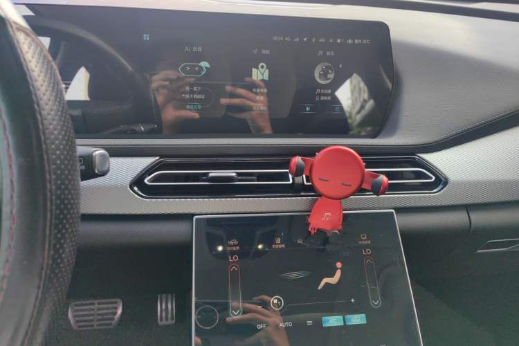 Used BAIC Beijing X7 2020 1.5TD DCT ZhiShang Edition Audio And AC Panel