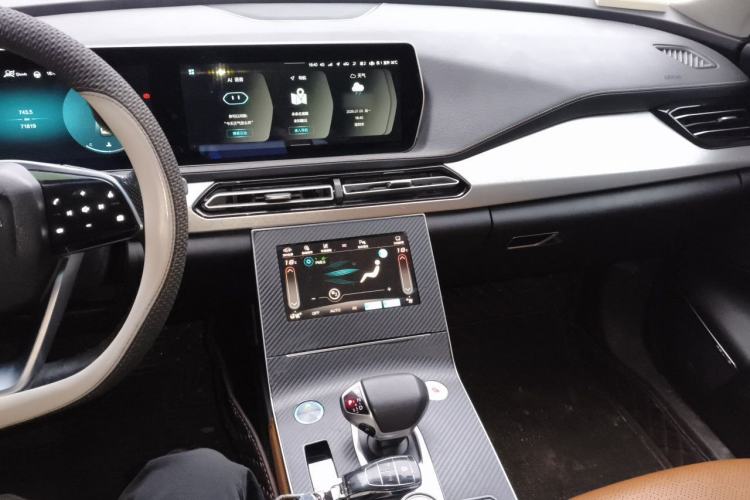 Used BAIC Beijing X7 2020 1.5TD DCT Leading Edition Audio And AC Panel