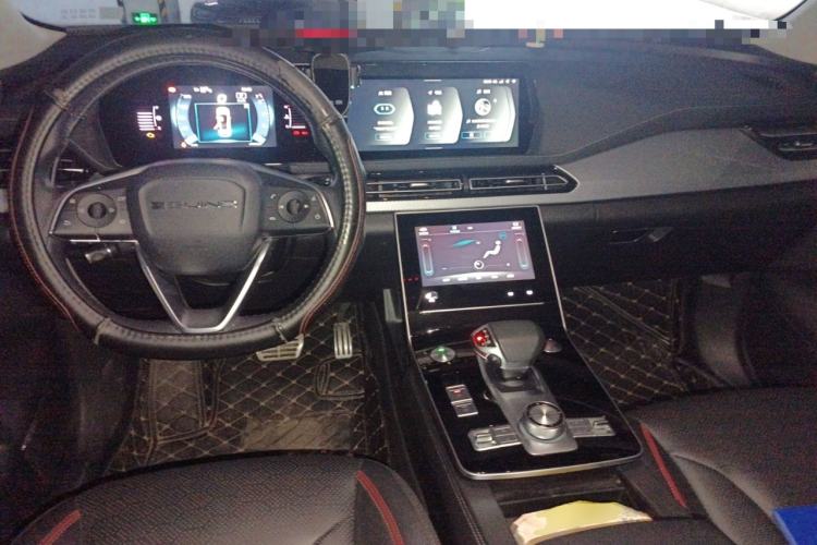 Used BAIC Beijing X7 2020 1.5TD DCT ZhiShang Edition Center Console