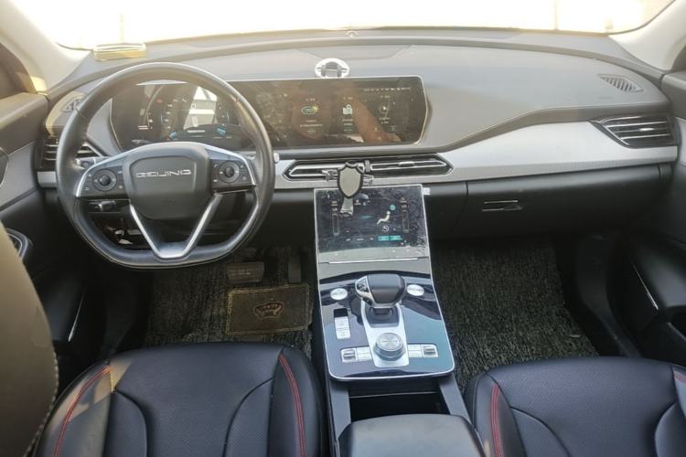 Used BAIC Beijing X7 2020 1.5TD DCT New Year Limited Edition Center Console