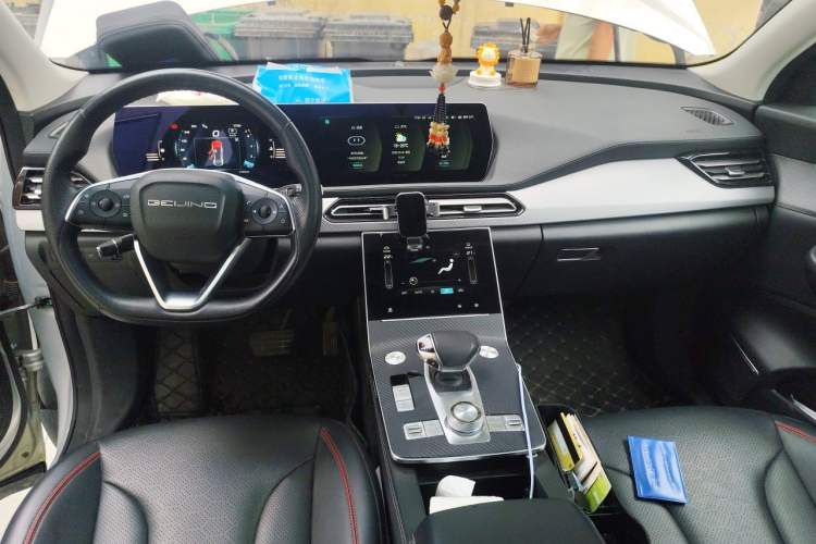 Used BAIC Beijing X7 2020 1.5TD DCT ZhiShang Edition Center Console