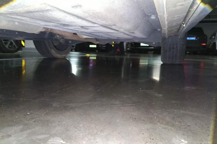 Used BAIC Beijing X7 2020 1.5TD DCT Leading Edition Chassis Front Left