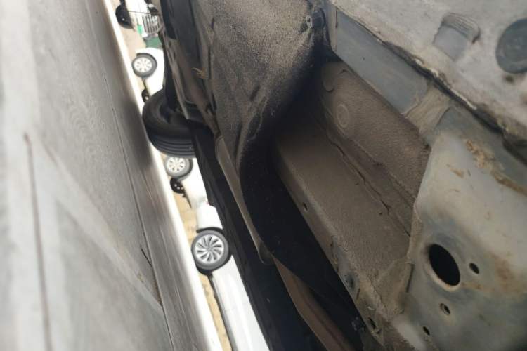 Used BAIC Beijing X7 2020 1.5TD DCT ZhiShang Edition Chassis Front Right