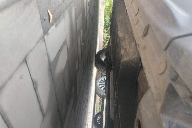 Used BAIC Beijing X7 2020 1.5TD DCT Leading Edition Chassis Front Right