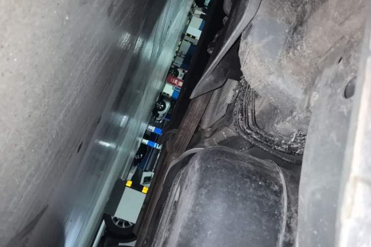 Used BAIC Beijing X7 2020 1.5TD DCT Leading Edition Chassis Rear Left
