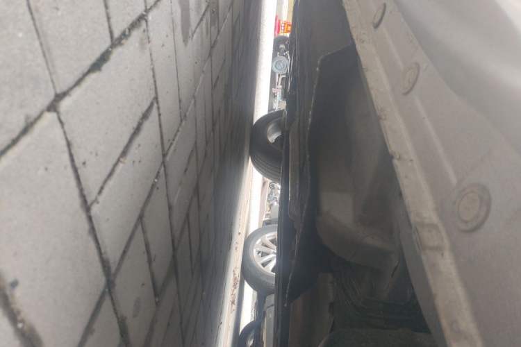 Used BAIC Beijing X7 2020 1.5TD DCT Leading Edition Chassis Rear Left
