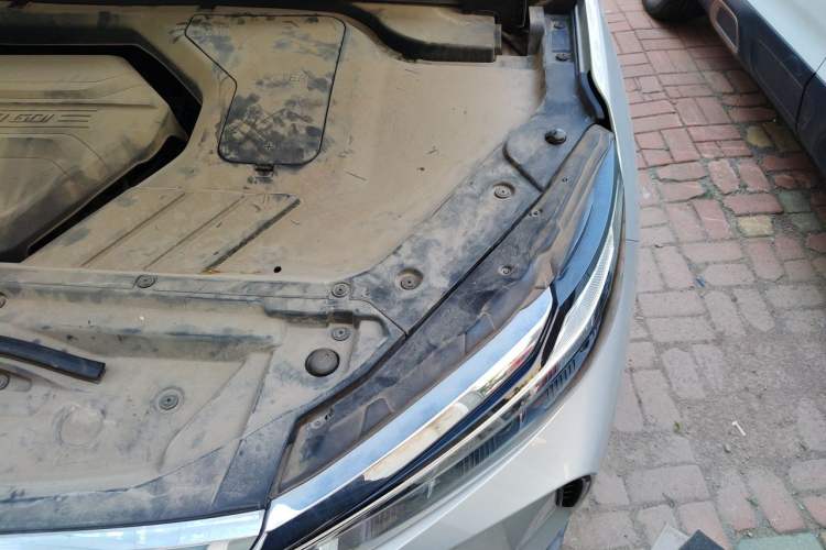 Used BAIC Beijing X7 2020 1.5TD DCT Leading Edition Engine Bay Left