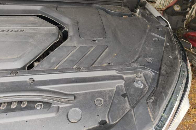 Used BAIC Beijing X7 2020 1.5TD DCT ZhiShang Edition Engine Bay Left