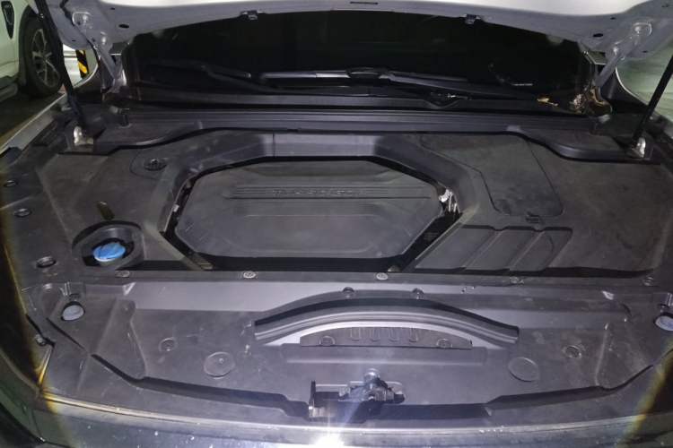 Used BAIC Beijing X7 2020 1.5TD DCT Leading Edition Engine Bay