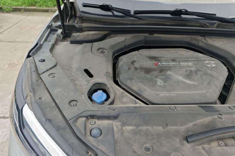 Used BAIC Beijing X7 2020 1.5TD DCT Leading Edition Engine Bay Right